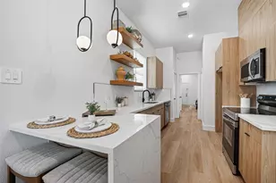 7836 Nashville St Unit B St, Houston, TX 77028 - Photo 9