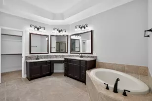 27 Daffodil Meadow Pl, Tomball, TX 77375 - Photo 19