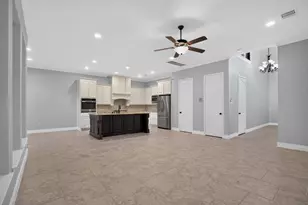 27 Daffodil Meadow Pl, Tomball, TX 77375 - Photo 7