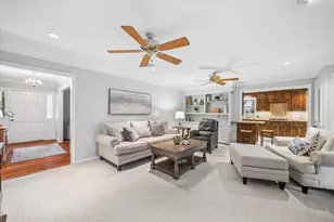 5410 Coral Gables Dr, Houston, TX 77069 - Photo 9