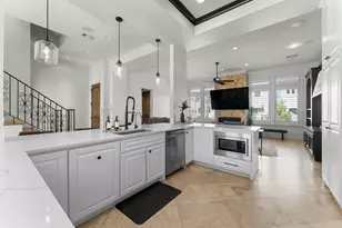 5215 Feagan St, Houston, TX 77007 - Photo 5