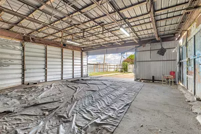 9650 E Hardy Road, Houston, TX 77093 - Photo 15