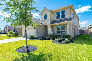 1608 Nacogdoches Valley Dr, League City, TX 77573 - Photo 3