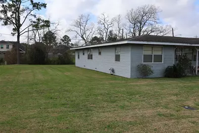 6302 Olson, Pasadena, TX 77505 - Photo 5