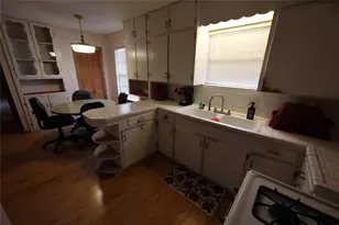 6302 Olson, Pasadena, TX 77505 - Photo 21