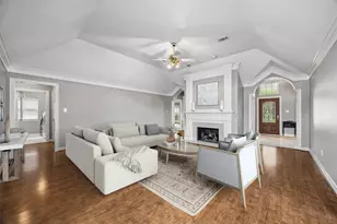 1839 Lakewinds Dr, Missouri City, TX 77459 - Photo 11