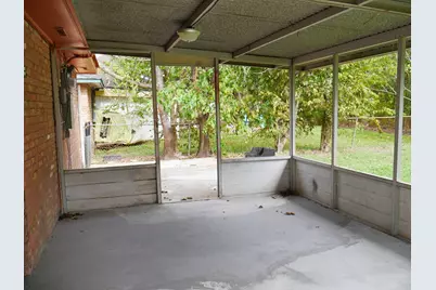 14527 Campden Hill Road, Houston, TX 77045 - Photo 5