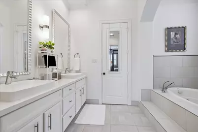 2407 Brazoria Street #A, Houston, TX 77019 - Photo 25