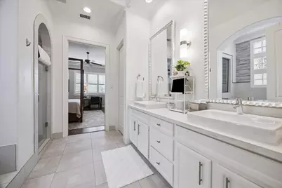 2407 Brazoria Street #A, Houston, TX 77019 - Photo 23