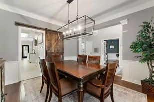 135 W Slatestone Cir, The Woodlands, TX 77382 - Photo 9