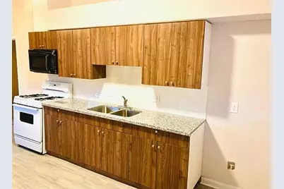 7339 Mountbatten Road, Houston, TX 77033 - Photo 27