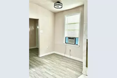 7339 Mountbatten Road, Houston, TX 77033 - Photo 13