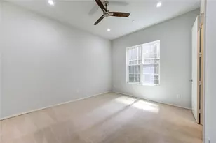 5336 Chandler St, Houston, TX 77007 - Photo 9