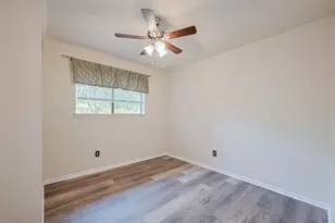 2762 Foliage Green Dr, Houston, TX 77339 - Photo 21
