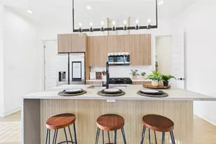 2424 Freeman St, Houston, TX 77009 - Photo 17