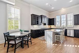 10937 Wrenwood Manor, Houston, TX 77043 - Photo 15