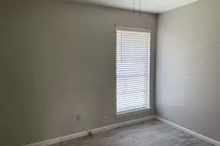 10426 Sagebluff Dr, Houston, TX 77089 - Photo 17