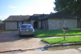 10426 Sagebluff Dr, Houston, TX 77089 - Photo 1