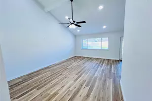 9614 Ravensworth Dr, Houston, TX 77031 - Photo 3