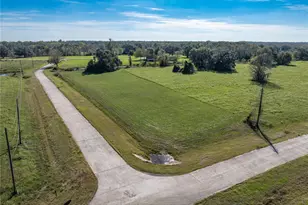 1507 Frontier Trail, Angleton, TX 77515 - Photo 1