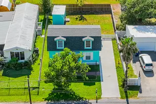 309 Timothy St, Rockport, TX 78382 - Photo 1