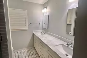 2123 Ridgecrest Dr, Houston, TX 77055 - Photo 37