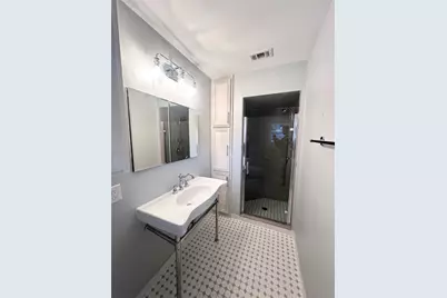 2123 Ridgecrest Drive, Houston, TX 77055 - Photo 15