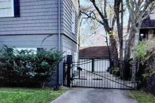 2509 McClendon St, Houston, TX 77030 - Photo 13