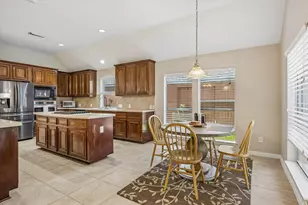 3214 Waters Edge Dr, Manvel, TX 77578 - Photo 9