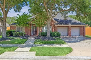 3214 Waters Edge Dr, Manvel, TX 77578 - Photo 1