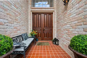 2514 Potomac Dr, Houston, TX 77057 - Photo 3