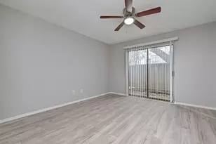 6701 Sands Point Dr, Houston, TX 77074 - Photo 29