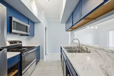 18809 Egret Bay Boulevard #222, Houston, TX 77058 - Photo 15