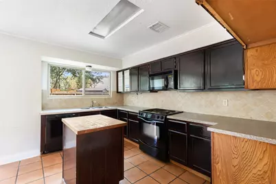 3303 Valley Gardens Drive, Kingwood, TX 77345 - Photo 11
