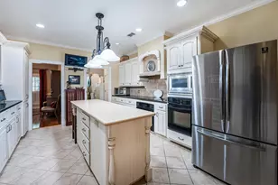 903 Inwood Dr, Huntsville, TX 77340 - Photo 15
