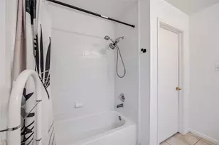 16406 Cypress Valley Dr, Cypress, TX 77429 - Photo 15