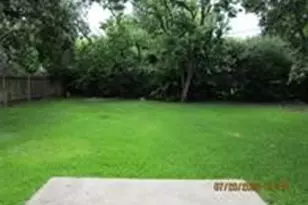 1512 13th St N, Texas City, TX 77590 - Photo 3