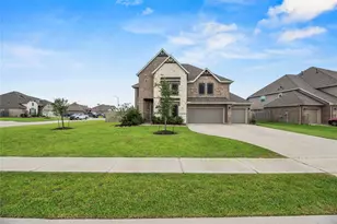 14906 Pinehurst Ave, Mont Belvieu, TX 77523 - Photo 3