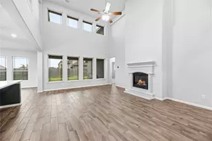 14906 Pinehurst Ave, Mont Belvieu, TX 77523 - Photo 9