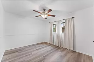 110 Shadow Wood Dr, Sugar Land, TX 77498 - Photo 21
