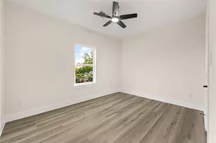 9807 Bamboo Rd, Houston, TX 77041 - Photo 19