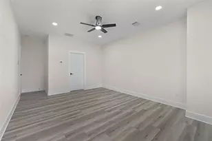 9807 Bamboo Rd, Houston, TX 77041 - Photo 11