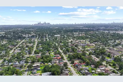 8205 Appleton, Houston, TX 77022 - Photo 31