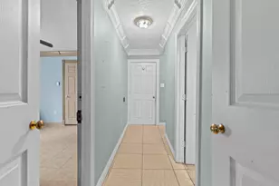 8205 Appleton, Houston, TX 77022 - Photo 3