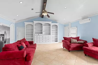 8205 Appleton, Houston, TX 77022 - Photo 25