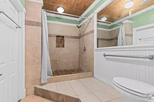 8205 Appleton, Houston, TX 77022 - Photo 29