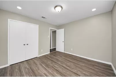 1736 Crestdale Drive #5, Houston, TX 77080 - Photo 17