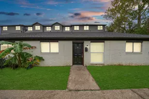 1736 Crestdale Dr, Houston, TX 77080 - Photo 1