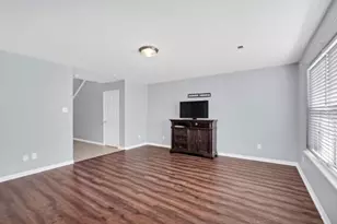 9930 Opal Rock Dr, Rosharon, TX 77583 - Photo 5