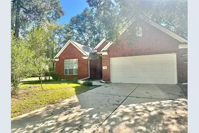 18 S Willow Point Circle, The Woodlands, TX 77382 - Photo 1